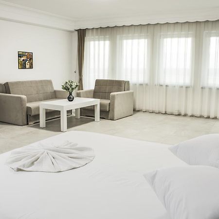 פג'ה King Hotel מראה חיצוני תמונה
